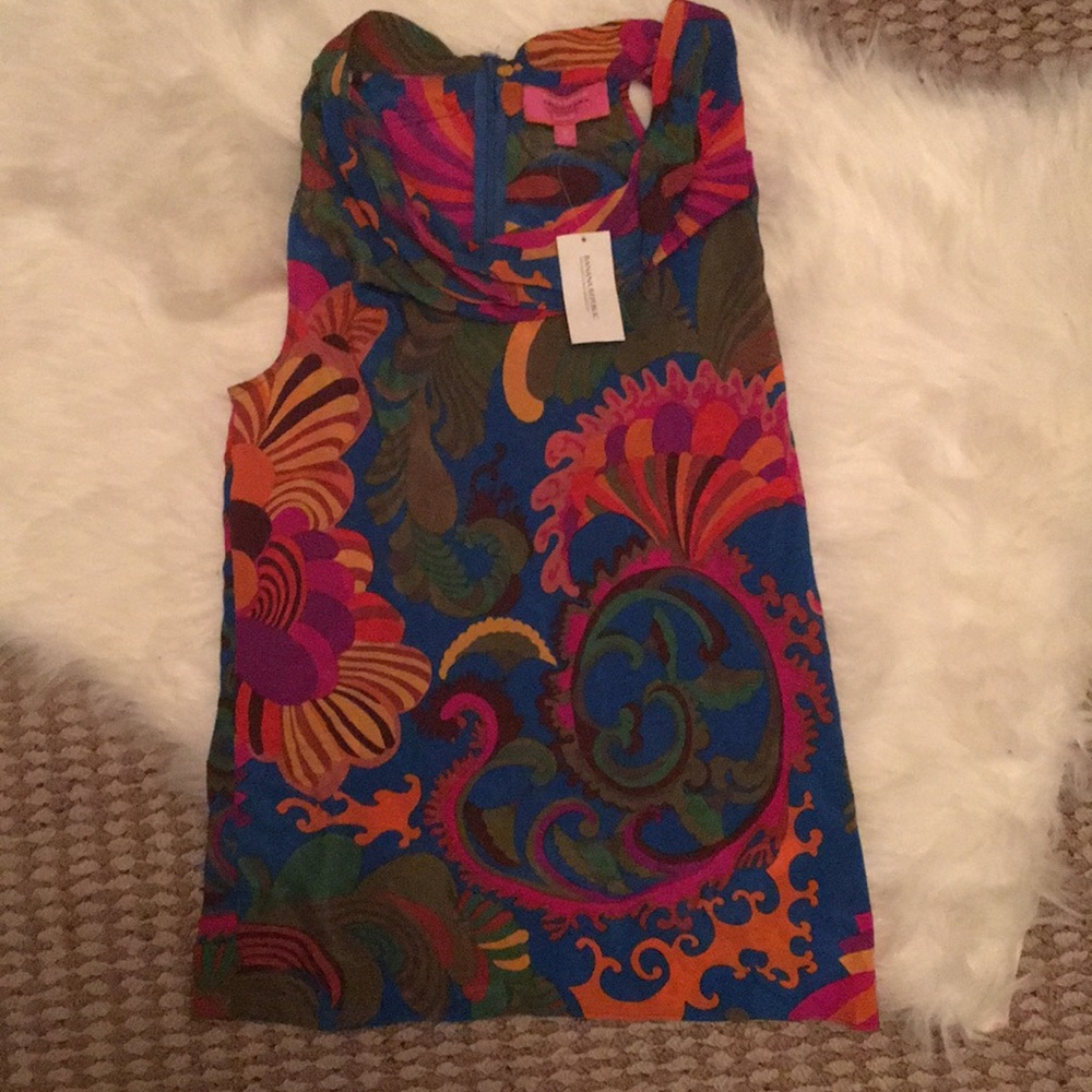 4 for $25 Banana Republic top